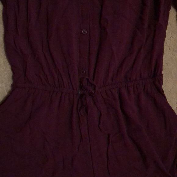 Old Navy maroon 3/4 sleeve button up romper - Picture 3 of 3